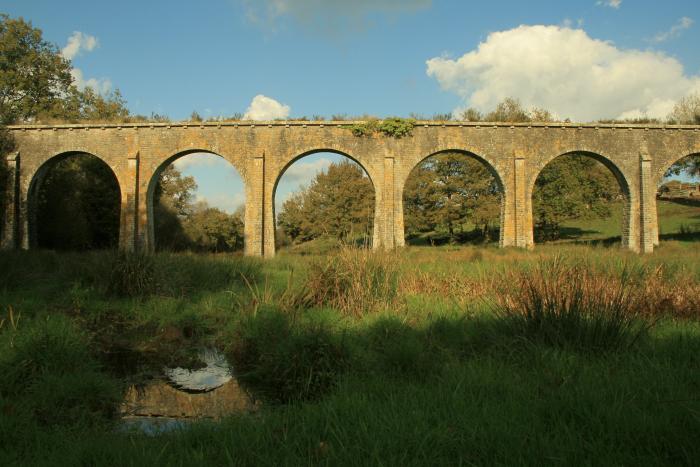 L'aqueduc de Meucon